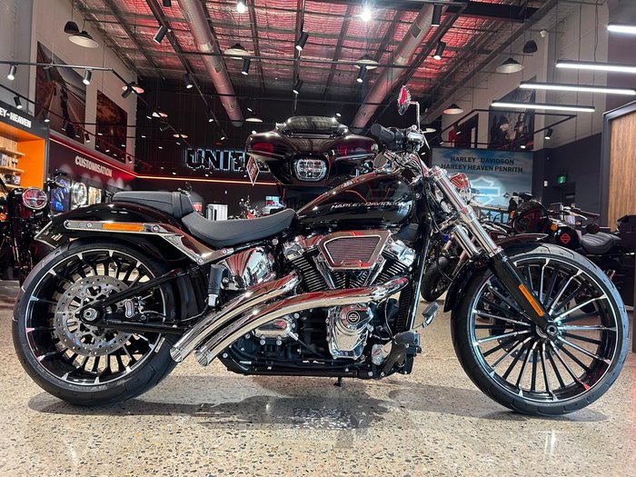 2025 Harley-Davidson Breakout 117 (FXBR) Softail Black