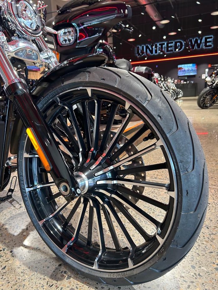 2025 Harley-Davidson Breakout 117 (FXBR) Softail Black