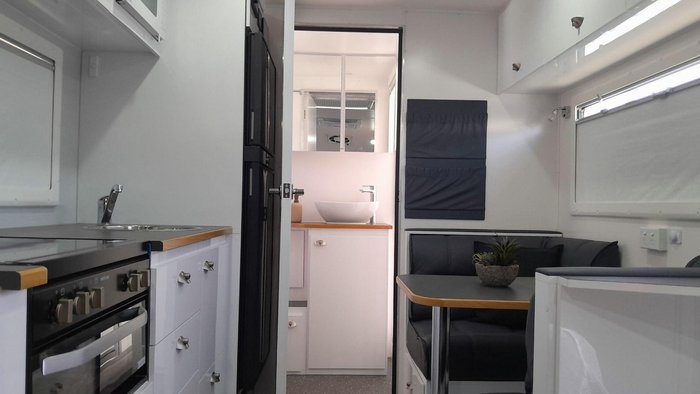 2025 Explorex Numbat 5.4M Tandem 5.4