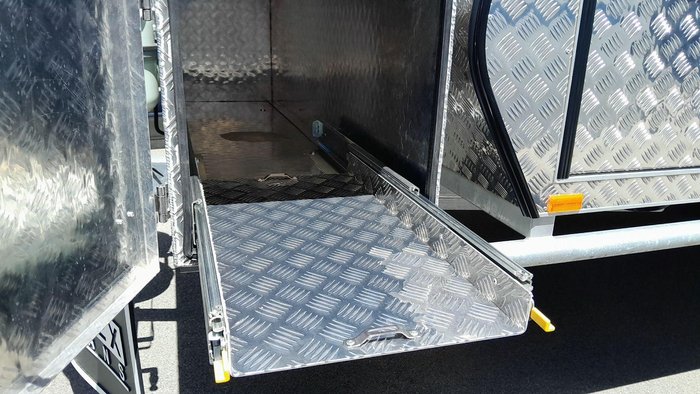 2025 Explorex Numbat 5.4M Tandem 5.4