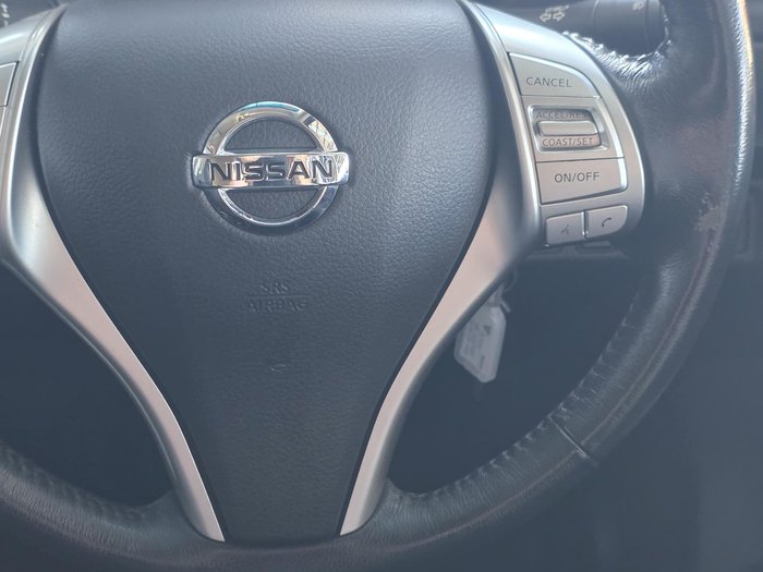 2019 Nissan Navara ST