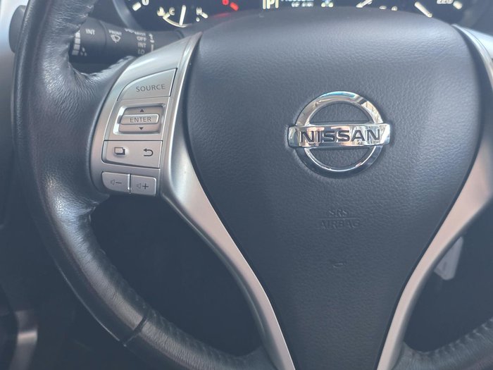 2019 Nissan Navara ST