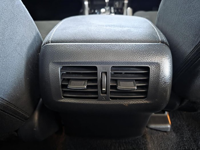 2019 Nissan Navara ST