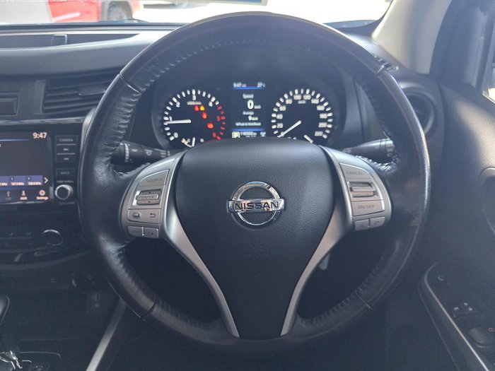 2019 Nissan Navara ST