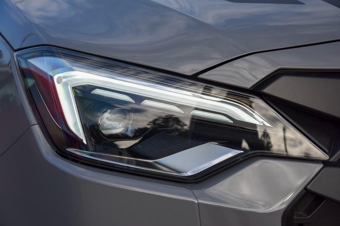 2025 Isuzu D-MAX BLADE