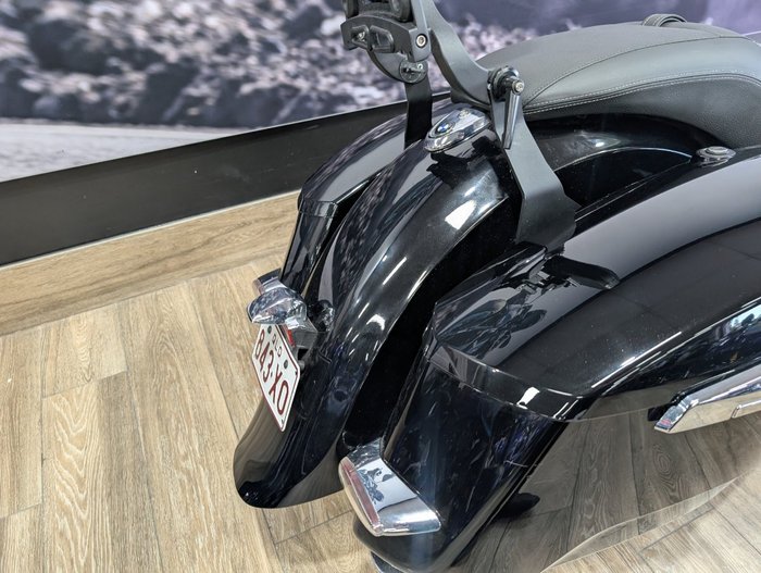 2021 BMW Motorrad R 18 B DELUXE Black