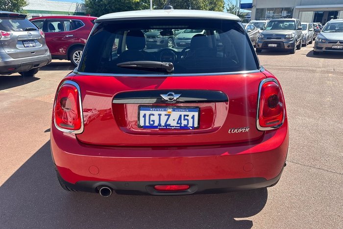 2017 MINI Hatch Cooper