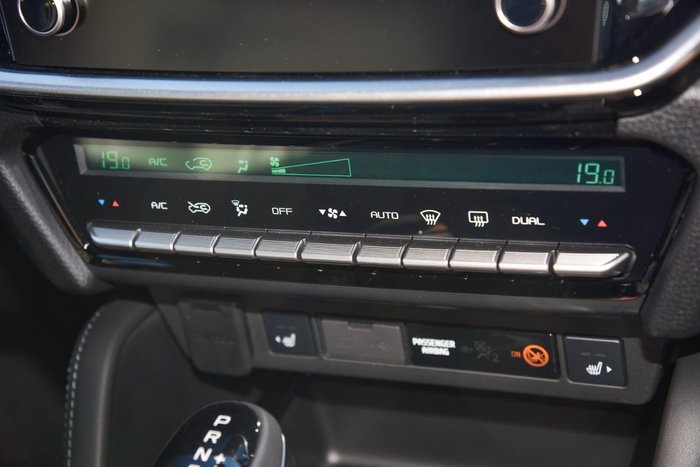 2025 Isuzu MU-X X-TERRAIN