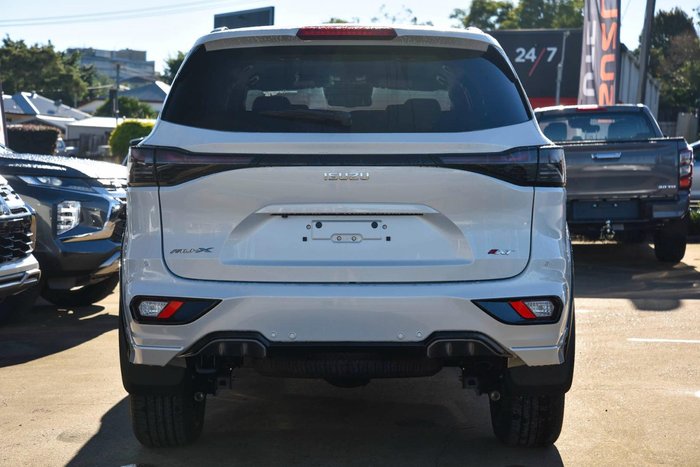 2025 Isuzu MU-X X-TERRAIN
