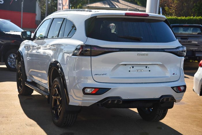 2025 Isuzu MU-X X-TERRAIN