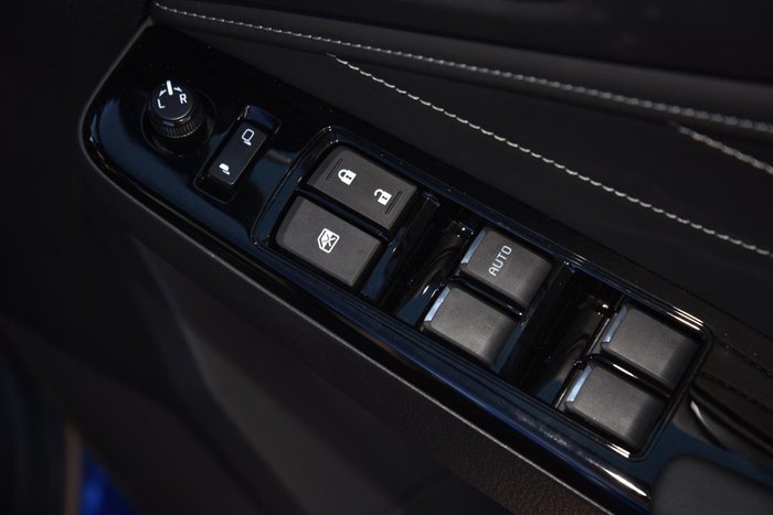 2025 Isuzu MU-X LS-T