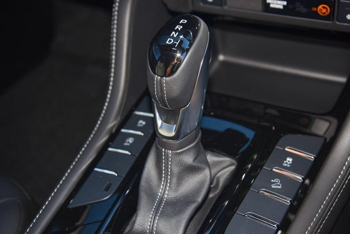 2025 Isuzu MU-X LS-T