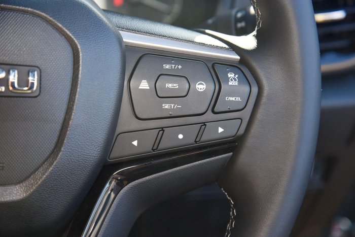 2025 Isuzu MU-X LS-T