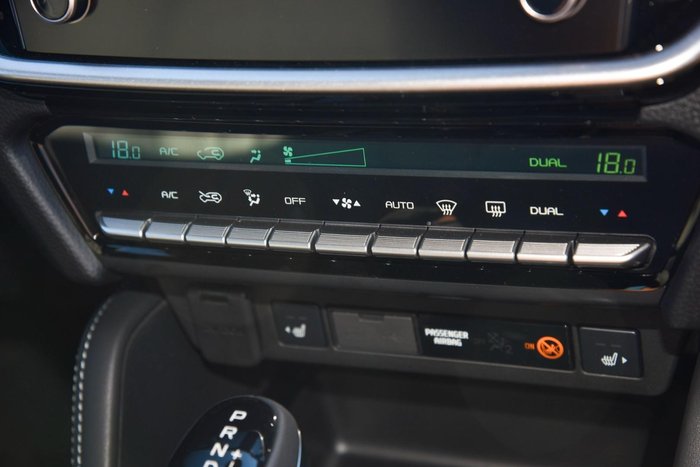 2025 Isuzu MU-X LS-T