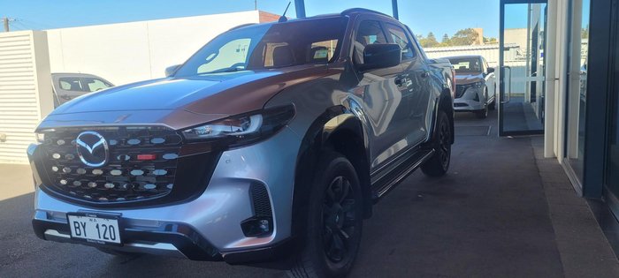 2025 Mazda BT-50 SP