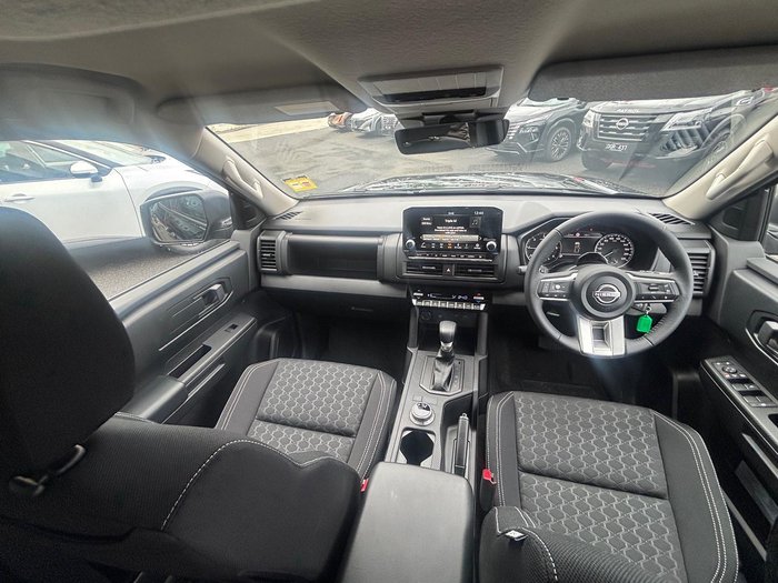 2026 Nissan Navara ST