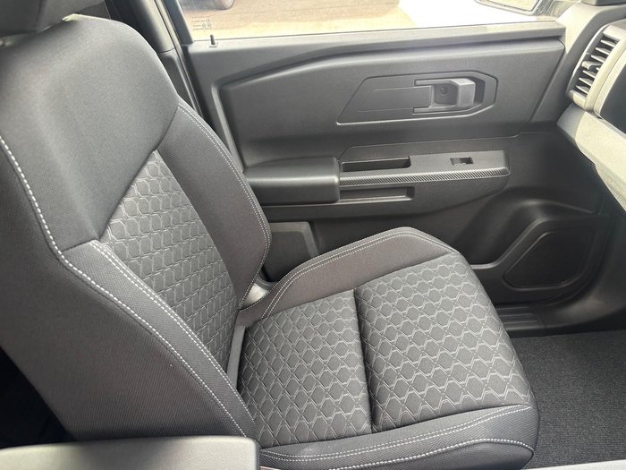 2026 Nissan Navara ST D27 MY26 4X4 Dual Range Midnight Black