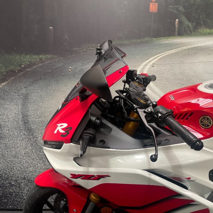 2026 Yamaha YZF-R3 White