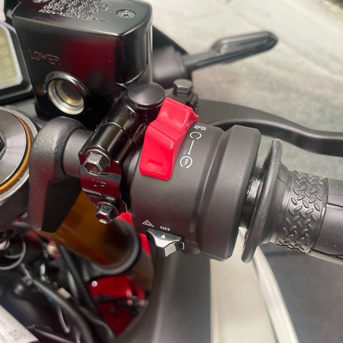 2026 Yamaha YZF-R3 White