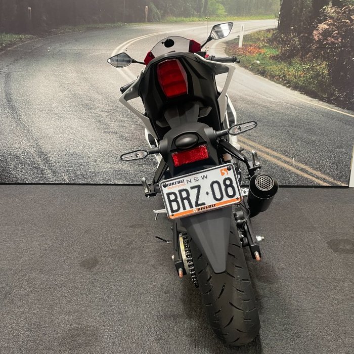 2026 Yamaha YZF-R3 White