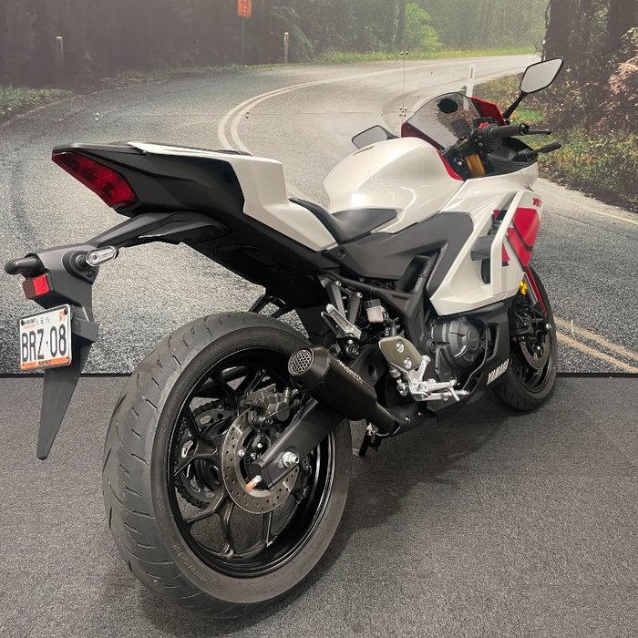 2026 Yamaha YZF-R3 White