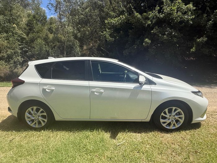 2017 Toyota Corolla Ascent Sport