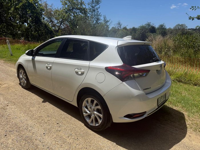 2017 Toyota Corolla Ascent Sport