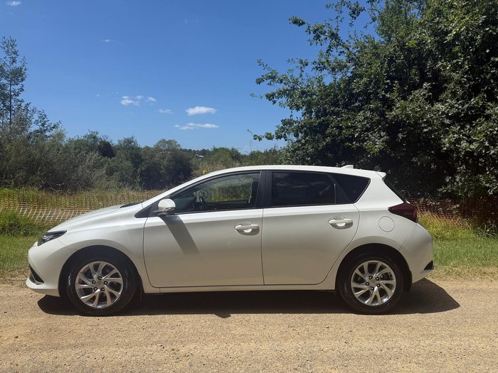 2017 Toyota Corolla Ascent Sport