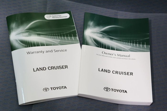 2025 Toyota Landcruiser GXL