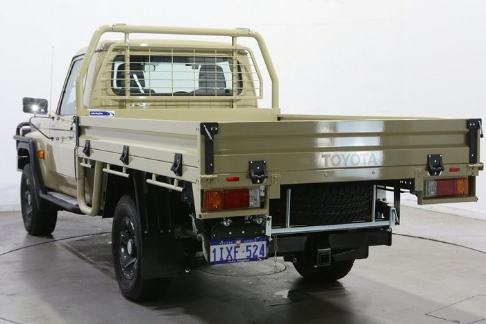 2025 Toyota Landcruiser GXL