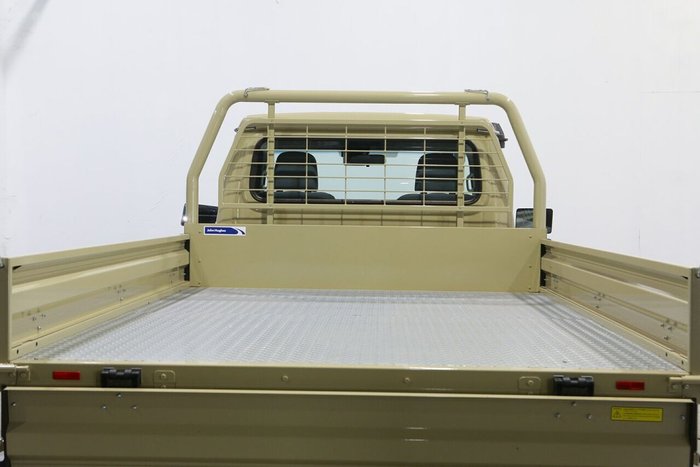 2025 Toyota Landcruiser GXL