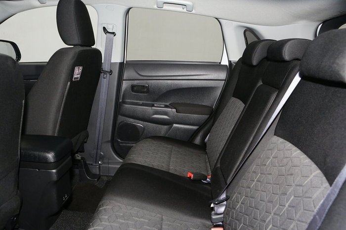 2024 Mitsubishi ASX MR