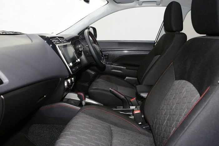 2024 Mitsubishi ASX MR