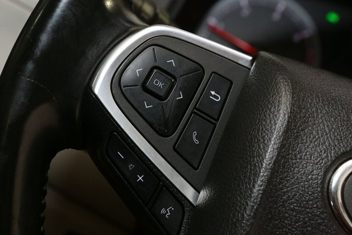 2020 Toyota Hiace Commuter