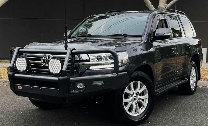 2020 Toyota Landcruiser VX