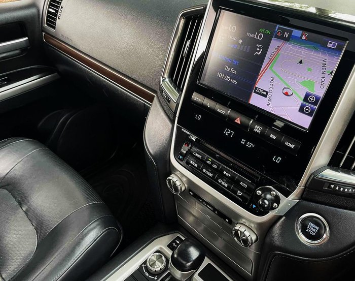 2020 Toyota Landcruiser VX