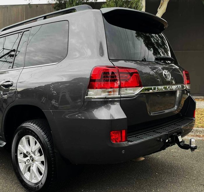 2020 Toyota Landcruiser VX