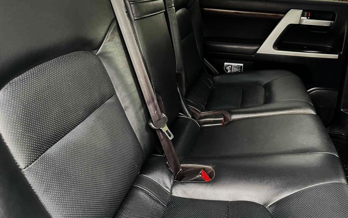 2020 Toyota Landcruiser VX