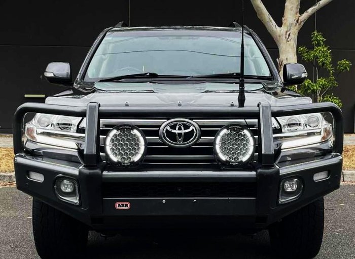 2020 Toyota Landcruiser VX