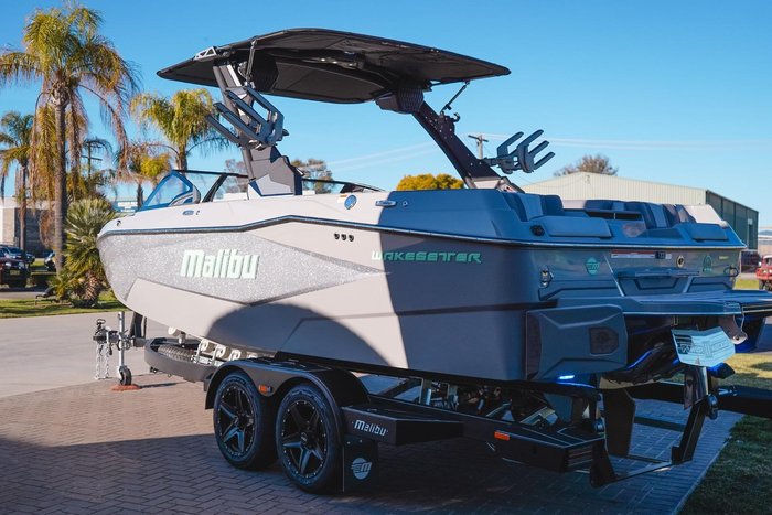 2026 Malibu Wakesetter 22 LSV