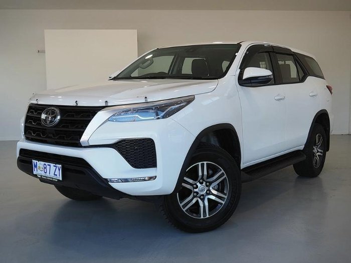 2022 Toyota Fortuner GX