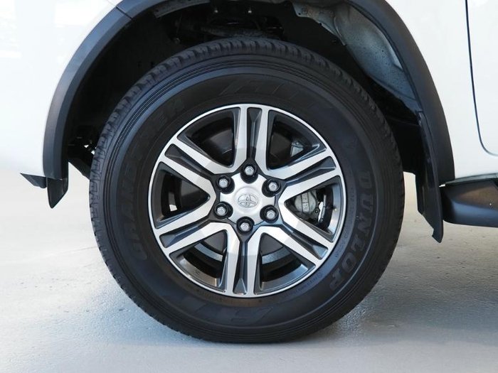 2022 Toyota Fortuner GX