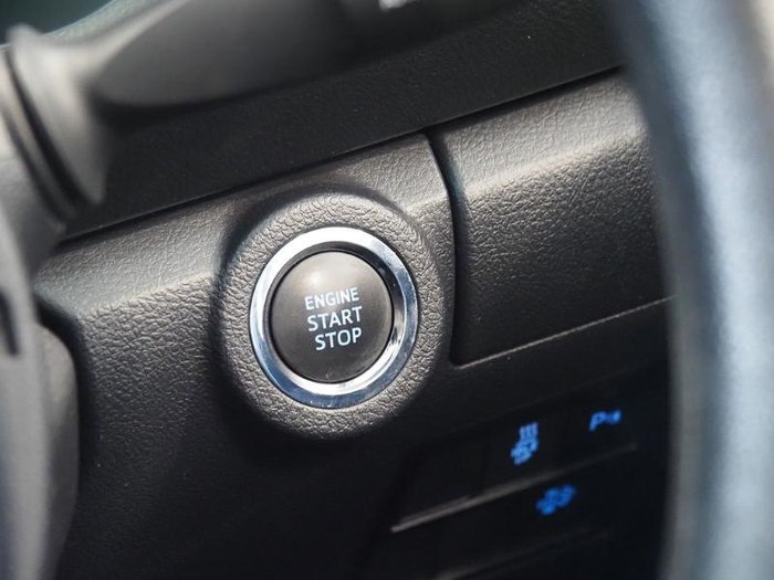 2022 Toyota Fortuner GX