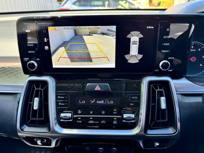 2022 Kia Sorento Sport