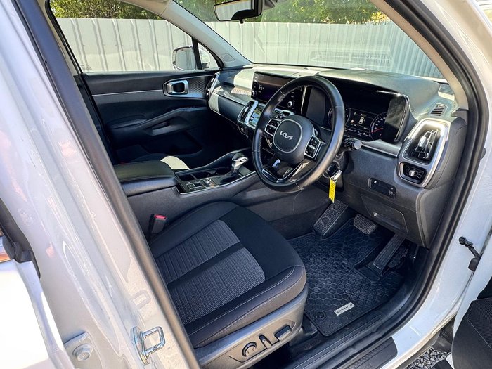 2022 Kia Sorento Sport