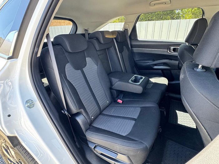 2022 Kia Sorento Sport