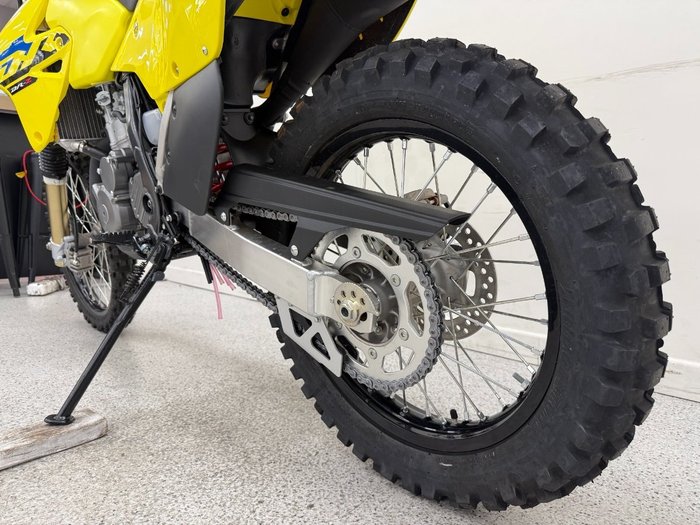 2025 Suzuki DR-Z400E Yellow