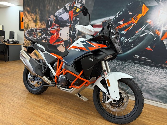 2026 Ktm 1390 SUPER ADVENTURE R