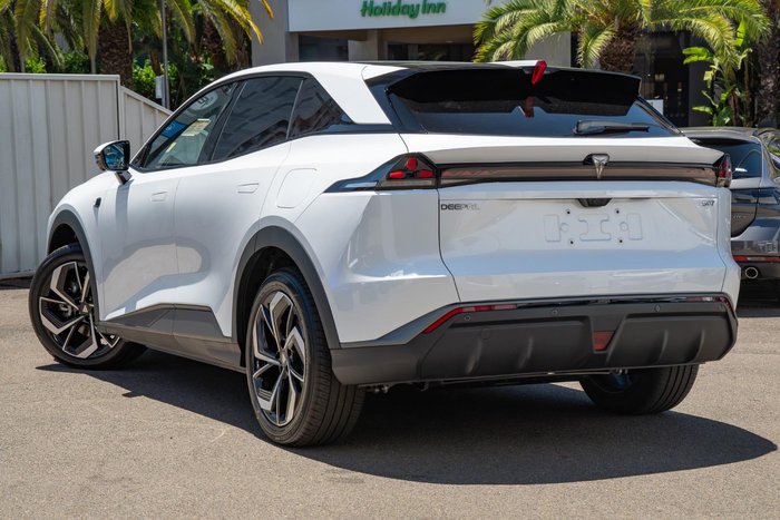 2025 Deepal S07