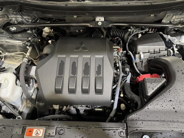 2024 Mitsubishi Eclipse Cross ES YB MY24 Titanium